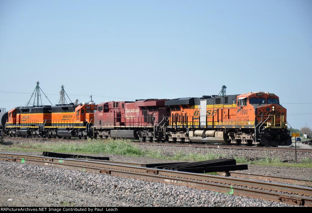 Eastbound manifest crosses over the diamond